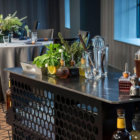 Hotel Theodore Сиэтл Экстерьер фото