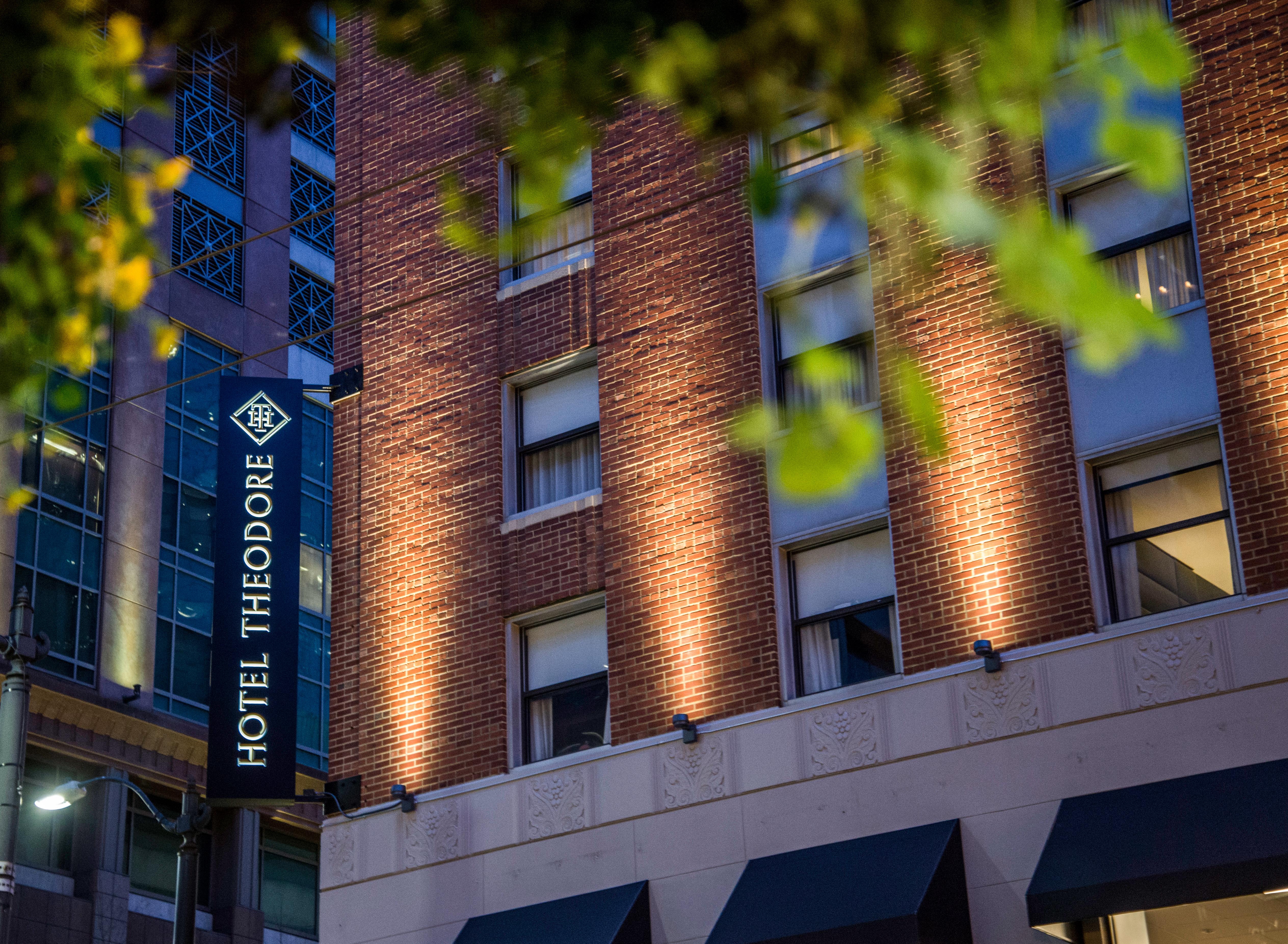 Hotel Theodore Сиэтл Экстерьер фото